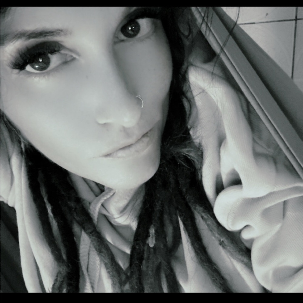 Meet your Posher, Michele